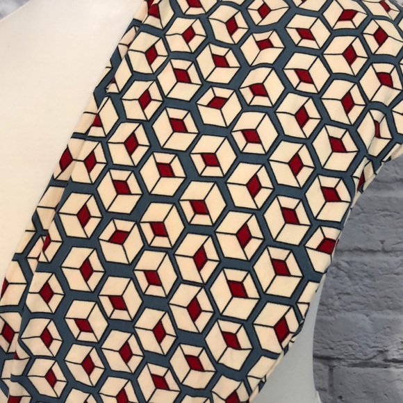 FINAL Price | LuLaRoe NEW OS Legging w/o Tags - Picture 2 of 3